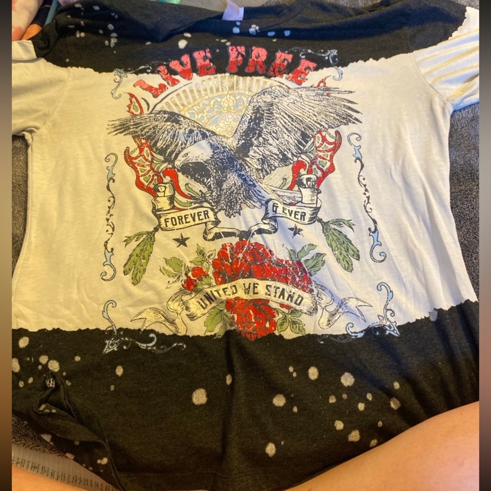 t shirt
